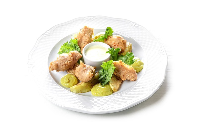 Куриное филе в ореховой корочке