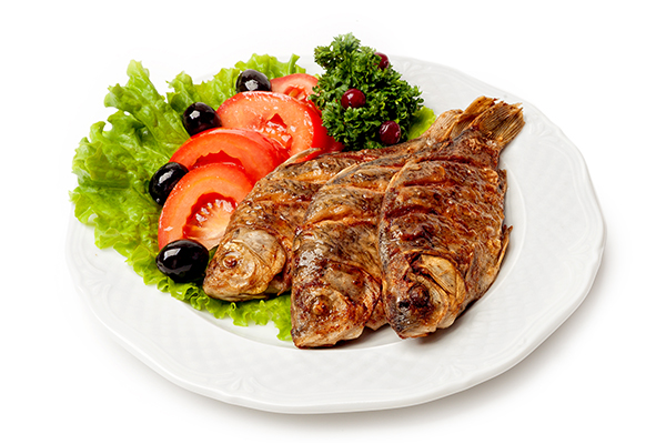 Crucian with stewed onion