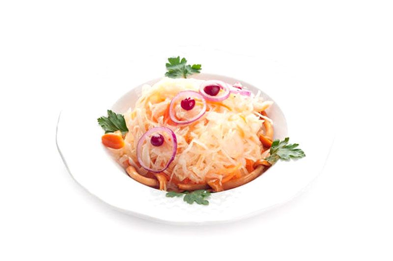 Sauerkraut with onion